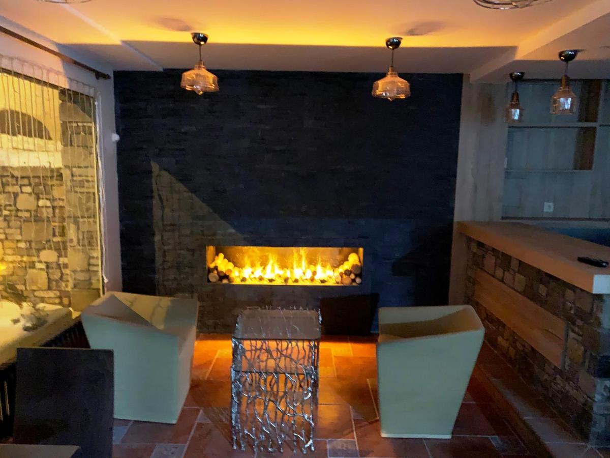 Somriu Hotel Vall Ski 인클레스 외부 사진
