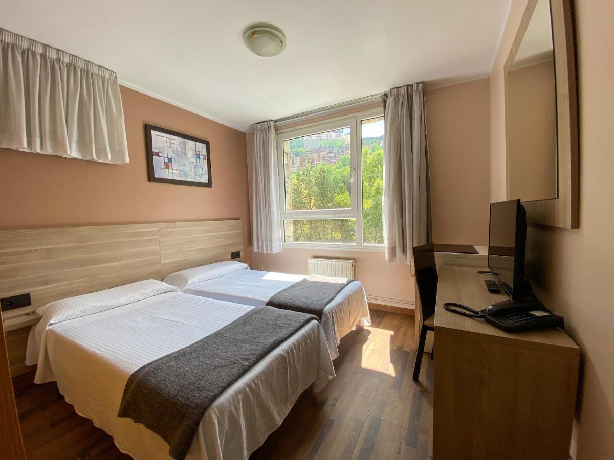 Somriu Hotel Vall Ski 인클레스 외부 사진