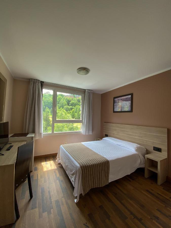 Somriu Hotel Vall Ski 인클레스 외부 사진