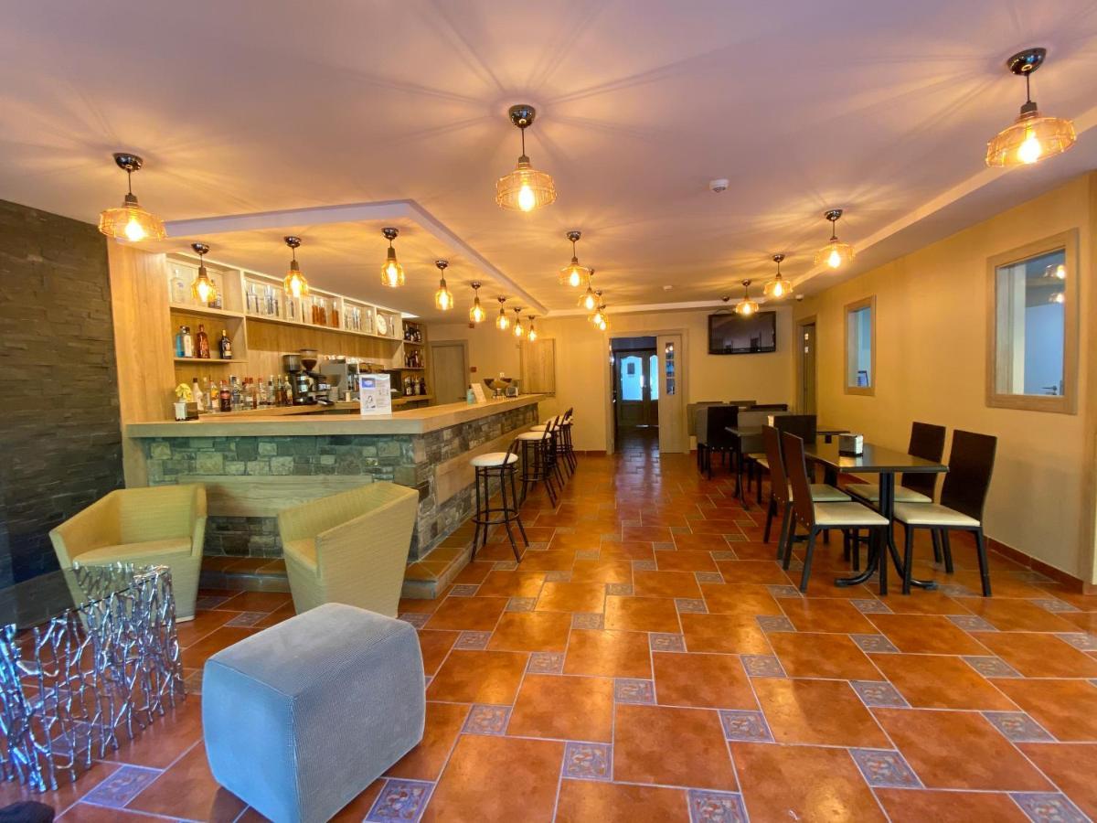 Somriu Hotel Vall Ski 인클레스 외부 사진